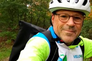 Frank de Vetter Fietskoerier Rijen